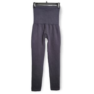 Yelete Legwear Solid Gray Warm and Stretchy High Waist Leggings Size PLUS 1X